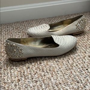 Ivory & gold embellished flats
